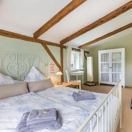 Alter Heuboden Steinbergkirche