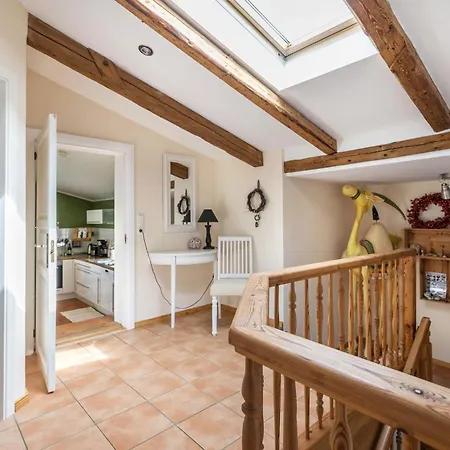 Alter Heuboden 아파트