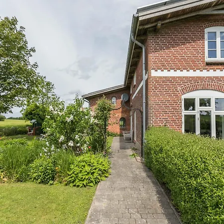 Alter Heuboden * Steinbergkirche